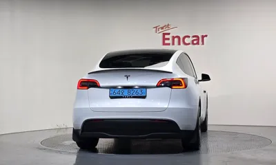 Tesla Model Y 2024, 40955 км, за 26632.8 USD
