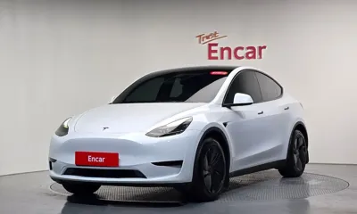 Tesla Model Y 2024, 40955 км, за 26632.8 USD - фото 11