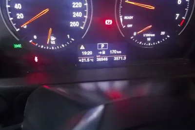 BMW 1 Series 2018, 36900 км, за 9220 USD - фото 11