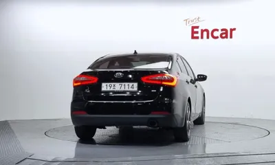 Kia K3 2013, 166967 км, за 2822.63 USD