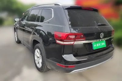 Volkswagen Teramont 2020, 101200 км, за 17913 USD