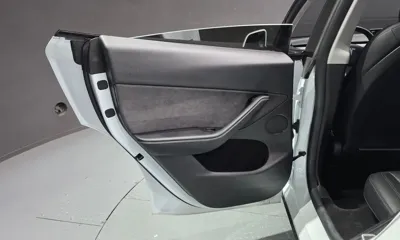 Tesla Model Y 2023, 46023 км, за 24696.08 USD - фото 25