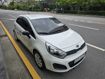 Kia Pride 2014, 93742 км, за 3429.76 USD - фото 3