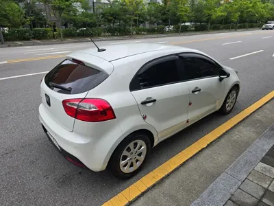 Kia Pride 2014, 93742 км, за 3429.76 USD - фото 6