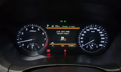 Genesis G80 2017, 134087 км, за 12414.6 USD - фото 8
