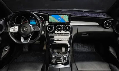 Mercedes-Benz C-Class 2019, 50743 км, за 19821.6 USD - фото 7