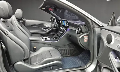Mercedes-Benz C-Class 2019, 50743 км, за 19821.6 USD - фото 10
