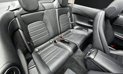Mercedes-Benz C-Class 2019, 50743 км, за 19821.6 USD - фото 11