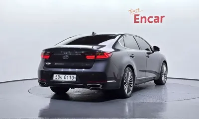 Kia K7 2016, 144697 км, за 6108.77 USD