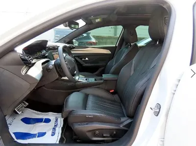 Peugeot 408 2025, 13287 км, за 26913.48 USD