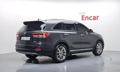 Kia Sorento 2016, 143326 км, за 8465.19 USD