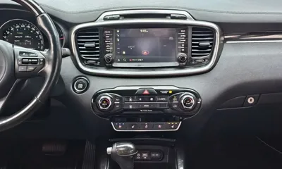 Kia Sorento 2016, 143326 км, за 8465.19 USD - фото 19