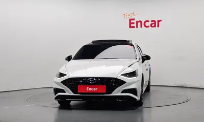Hyundai Sonata 2022, 18202 км, за 36111.28 USD - фото 3
