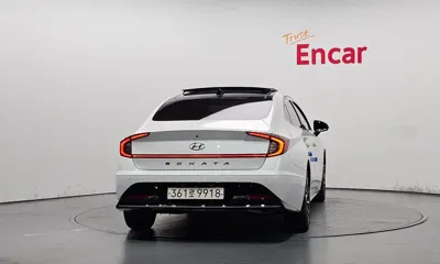 Hyundai Sonata 2022, 18202 км, за 36111.28 USD - фото 4