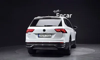 Volkswagen Tiguan 2023, 58186 км, за 16082.45 USD