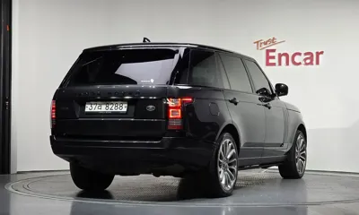 Land Rover Range Rover 2017, 160499 км, за 26191.41 USD