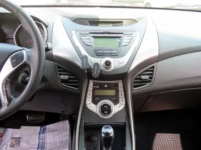 Hyundai Avante 2012, 94318 км, за 2560.06 USD - фото 10