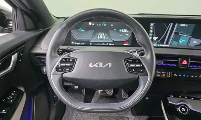 Kia EV6 2022, 66872 км, за 23303.14 USD - фото 14