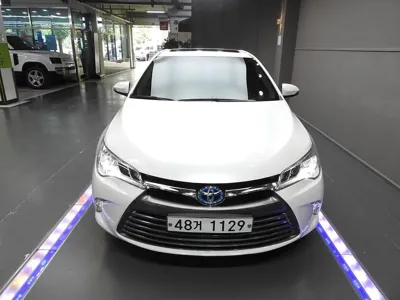 Toyota Camry · 2017 год