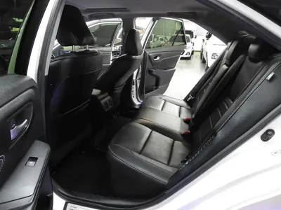 Toyota Camry 2017, 61830 км, за 10043.32 USD - фото 12