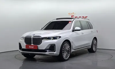BMW X7 · 2021 год