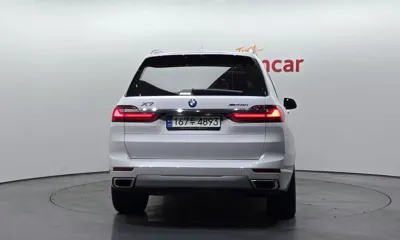 BMW X7 2021, 119751 км, за 43937.89 USD