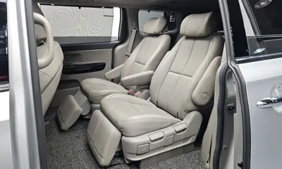 Kia Canival 2017, 96960 км, за 7870.55 USD - фото 11