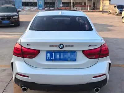 BMW 1 Series 2020, 95000 км, за 8799.12 USD