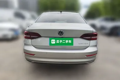 Volkswagen Lavida 2021, 46400 км, за 7034 USD