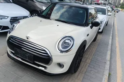 MINI MINI · 2019 год