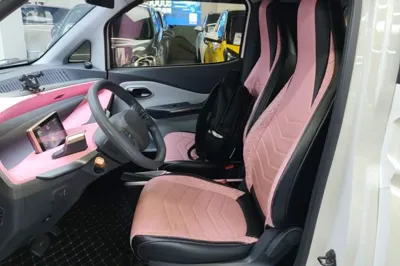 Baojun E200 2018, 33100 км, за 4637 USD - фото 17
