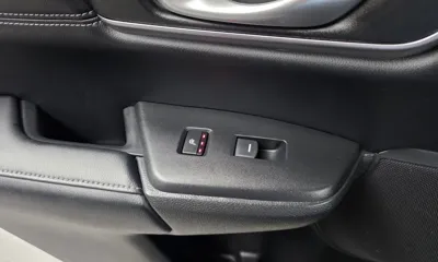 Honda CR-V 2017, 126711 км, за 12880.57 USD - фото 19
