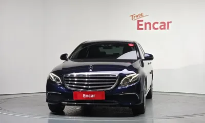 Mercedes-Benz E-Class 2017, 79402 км, за 13781.44 USD