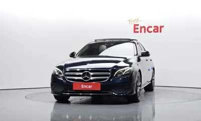 Mercedes-Benz E-Class 2018, 93430 км, за 13708.6 USD