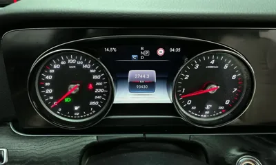 Mercedes-Benz E-Class 2018, 93430 км, за 13708.6 USD - фото 8