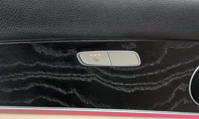 Mercedes-Benz E-Class 2018, 93430 км, за 13708.6 USD - фото 16