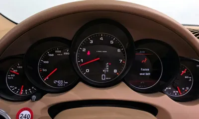 Porsche Cayenne 2011, 124691 км, за 9064.63 USD - фото 8