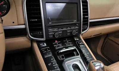 Porsche Cayenne 2011, 124691 км, за 9064.63 USD - фото 14