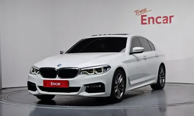 BMW 5-Series · 2018 год