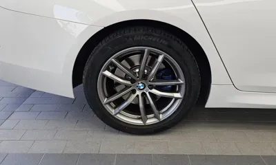 BMW 5-Series 2018, 64294 км, за 14212.07 USD