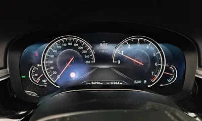 BMW 5-Series 2018, 64294 км, за 14113.17 USD - фото 8