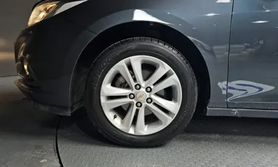 ChevroletGMDaewoo Cruze 2017, 115782 км, за 4569.53 USD