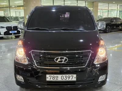 Hyundai Starex 2018, 30211 км, за 9425.99 USD