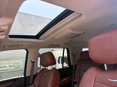 Cadillac Escalade 2017, 133384 км, за 20195.45 USD - фото 11