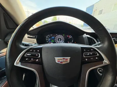 Cadillac Escalade 2017, 133384 км, за 20195.45 USD - фото 17