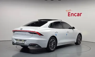 Hyundai Grandeur 2021, 79786 км, за 13976.46 USD
