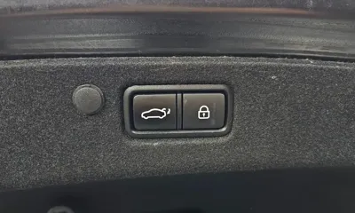 Hyundai Grandeur 2020, 158470 км, за 10174.61 USD - фото 20