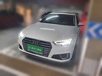 Audi A4L · 2019 год