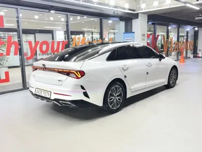 Kia K5 2020, 125691 км, за 12406.46 USD