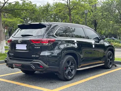 Toyota Highlander 2020, 60000 км, за 21600.52 USD
